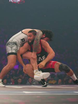 Khamzat Chimaev pins Dillon Danis in 44 seconds. The fastest pin in RAF history.
