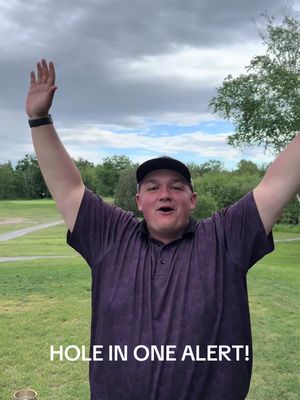 CIM GETS HIS FIRST HOLE IN ONE AT THE GOLF MARATHON!🎯 8th hole. 135 yards. BANG! ACE! SPECIAL! #holeinone #golf #fyp #foryoupage 