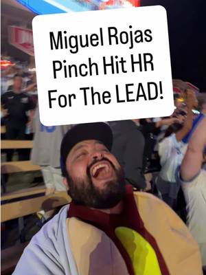Miguel Rojas is CLUTCH! He gives the #Dodgers the LEAD vs the Tpw Bay #Rays 8’ the bottom of the 7th with a solo pinch hit home run! That’s the second PH HR of his career! #ladodgers #MLB #homerun 