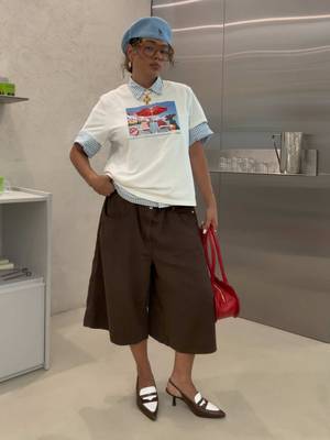 warm weather won’t stop me from layering 🙂‍↔️ styled some @Levi’s summer staples for an easy everyday fit  • super baggy lightweight long short • novelty harlie short sleeve cropped shirt • favorite printed T-shirt #levispartner 