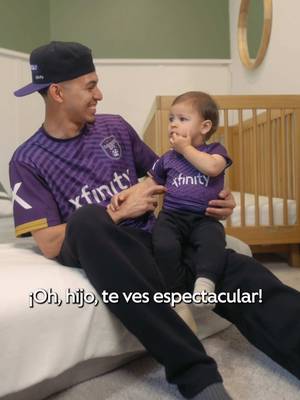 Gotta show the smallest fan how to be the biggest fan⚽️ @xfinity #xfinitypartner 