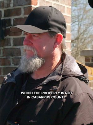 Squatters taunt @SQUATTER HUNTERS and his team when he announces his plans to enter the property.   #Squatters All-New Tuesdays at 10/9c