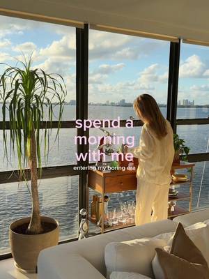 let’s spend a morning together while I reintroduce myself! ⭐️ lots of new faces recently and it warms my heart that you’ve connected with my content in some way! Thanks for coming along for the ride ❤️ #morningroutine #homedecor #apartmenttherapy #colorfulhome #morningvlog 