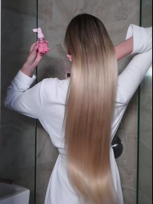Save this for when your hair is feeling dull and dry and needs a glass hair moment! 💫 I recently discovered the @Maria Nila Gloss Coat, apply it to damp hair, blow dry, and that’s it. Literally one step and it gives you luminous, expensive, glossy looking hair.  Available now via the link in my bio and at @Sephora UK  