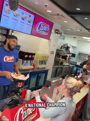 Things that DID happen for a million dollars (chicken fingers)❤️ @Raising Cane's #CaniacAmbassador #KarlAnthonyTowns #KAT #Basketball #NYC 