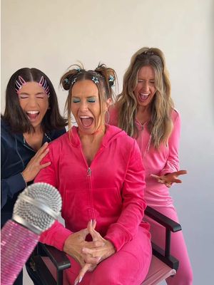 AHHHHH!!!! TOMORROWWW!!!!!  The very first episode of “You Had 2 Be There” is almost yours! We’ll see you tomorrow🤩