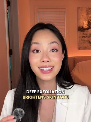 Professional in-office strength resurfacing, without the irritation - @NEOSTRATA’s Foaming Glycolic Wash is a fan favorite for obvious reasons #NEOSTRATAPartner #dermatologist #exfoliation #glycolic acid #skincarerecommendations