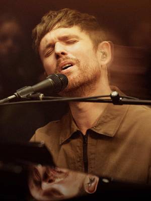 @James Blake takes the stage live from Apple Music Studios in LA. Watch his exclusive Music Room performance now on Apple Music and YouTube.