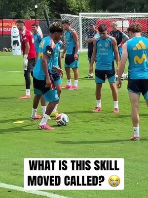 What is Lamine Yamal doing bro 😭😭 #risingballers #fyp #lamineyamal #barcelona #worldcup2026 