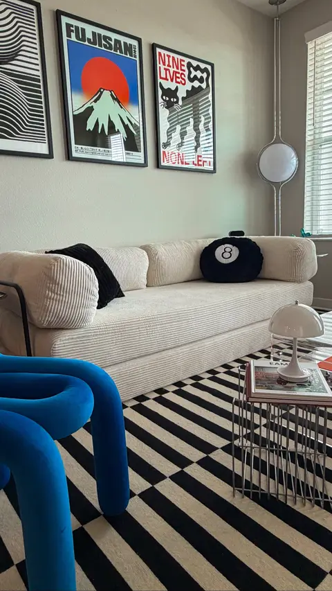 #apartmentaesthetic #midcenturymodern #homedecor #livingroomdecor #homedecorideas