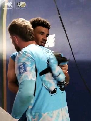 Skipper Ronwen Williams exchanges jerseys with Czech goalkeeper Jindrich Stanek after the match. Its the beautiful game bafethu. 🇿🇦🔥 #Fifaworldcup #BafanaPride  #BafanaBafana