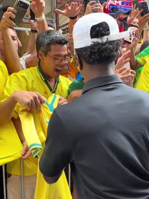 Recepção calorosa da nossa torcida na Filadélfia 🇧🇷🔥💛 #fifaworldcup 
