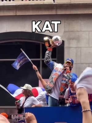 You know I was outside!! KNICKS PARADE 🏆 #nyc #knicks #parade #NBA 
