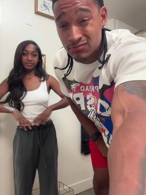 MR & MRS. WILLIAMS