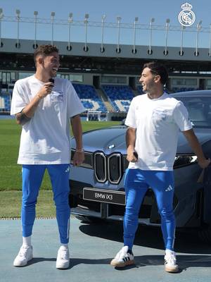 😆 Name a footballer who played for both teams! @bmw #RealMadrid #Valverde @Brahim Díaz 