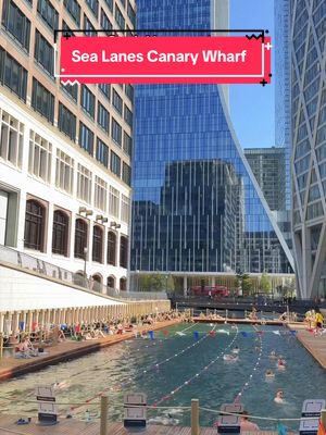 Run don’t walk to Canary Wharf #londonsummer #londonpool #placestovisitinlondon #hiddenlondon  #secretlondon 