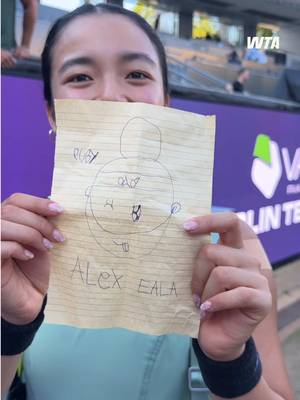 “look its me” 🤗 Alex Eala shows off a drawing a young fan gave her after her win! #WTA #AlexEala #BTO26 #Tennis #Fans 