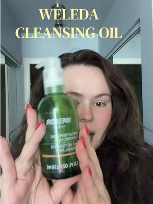 Attn: Double cleansing queens 👑 #weleda #oilcleanser #canadianskincare 