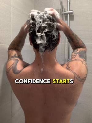 #DoveMenPartner @dovemencare A fresh shower, good hair, and an outfit to match the game day energy. That's my routine before kickoff.