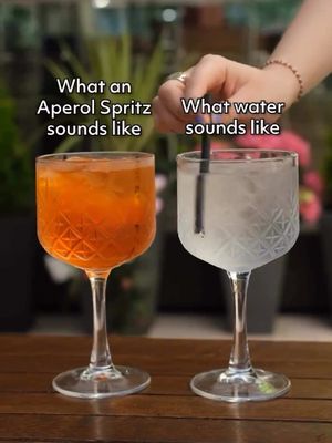 An Aperol Spritz: a drink with its own accent. 🇮🇹🍹   🎥 Hard Rock Cafe Bucharest   #HardRockCafe #SummerTime #Cocktails #AperolSpritz #Italy