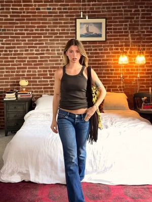 Your date, your vibe, our denim. We got you 🤞💙 @cassidy.blog