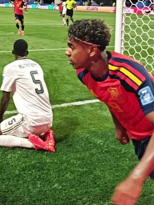 Lamine Yamal announces himself at the #FIFAWorldCup. ✨🇪🇸
