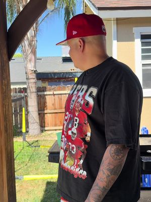 Had to make sure I got my neighbor @DonFernando a Father’s Day Gift!🙌🏽 #fyp #49ers #cowboys #FathersDay 