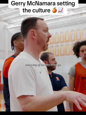 Together every step of the way 🍊✊ #cuse #syracuse #orange #basketball #collegebasketball 