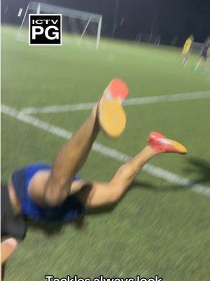 How tf did I notice that at full speed  #footytok #funny😂😂😂😂 