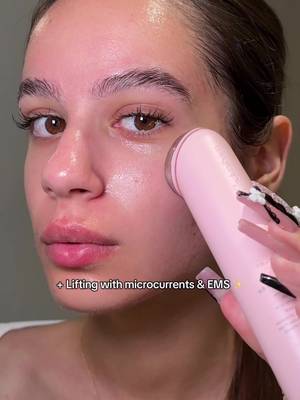 Your serums finally found their soulmate because Prime Day is here with deals on the viral medicube Booster Pro ✨ Save up to 40% off your next skincare obsession now at the link in bio #amazonfinds #amazondeals #primeday 🎥: @kaitlynfallasmr