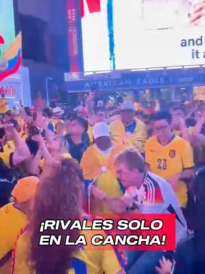 🇪🇨🇩🇪¡ECUATORIANOS Y ALEMANES BAILAN MUSICA ECUATORIANA EN TIMES SQUARE! 🔥 🗣️Hinchas de La Tri y Alemania compartieron en el banderazo esto previo al encuentro de este jueves. 📹 : @diegoteran93