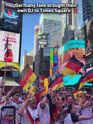 Just casually importing a rave to Times Square 🇩🇪🎶 🎥 / @klapzee_ #FIFAWorldCup #Germany #TimesSquare #UGC