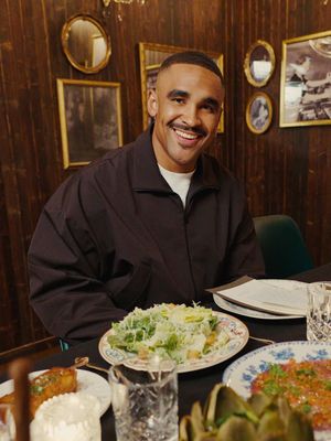 There’s no game day city quite like Philly. Here are three spots Jalen Hurts recommends for soccer fans looking to get a taste, including his favorite cheesesteak in the city. 