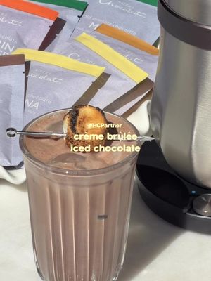 #HCPartner Officially adding this crème brûlée iced chocolate to my summer rotation ☀️🍫 Made with Hotel Chocolat’s Velvetiser and their crème brûlée drinking chocolate, it’s rich, velvety, and the perfect afternoon treat when I’m not in the mood for my third cup of coffee :) @Hotel Chocolat USA   #icedchocolate #drinkingchocolate #hotchocolate 