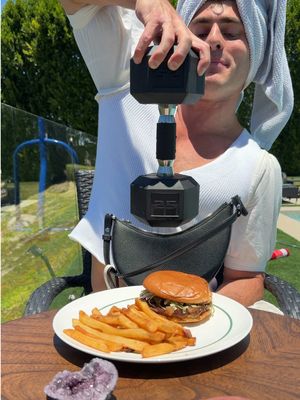 Get you @kate spade new york Duo Mini bag now. Peep the fries and bagel charm. #katespadenypartner