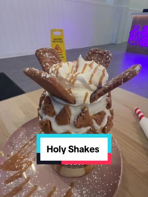 There’s nothing like sharing a milkshake with your good buddy! Especially when they’re as crazy as these ones 👀  Winnipegs newest dessert shop!  They even have a Taylor Swift Inspired shake! 