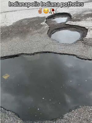Ts getting outta Indianapolis my tires fked up Boah😭💀 #fyp #indiana #indianapolis #potholes 