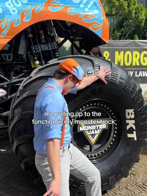 pulling up to the @Monster Jam World Finals in my new Blippi monster truck 