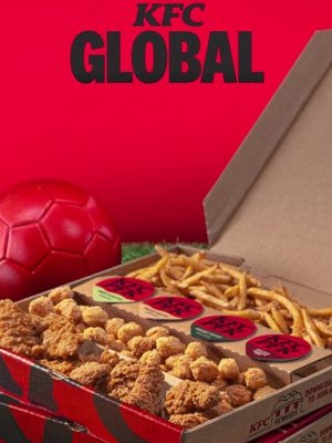 Halftime? More like Global Dips time. Mi-temps? On passe en mode trempettes ¿Medio tiempo? Mejor la hora de las salsas globales