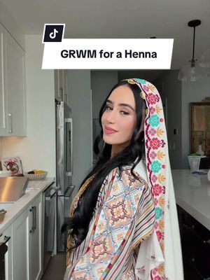 🍉🇵🇸🌿our traditions will always live on ✨ #henna #thobe #palestinianthobe #transition 