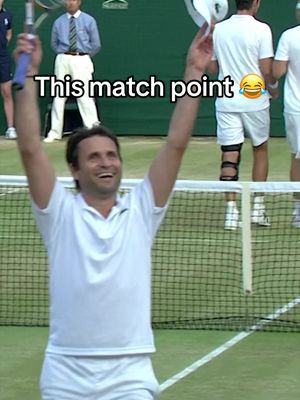 Pure chaos! 😅  #Wimbledon