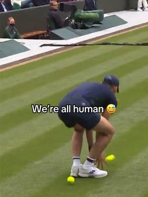 At least the crowd were supporting them 👏 #Wimbledon 