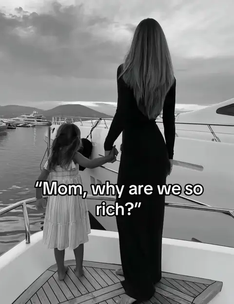 “Mom why are we so rich?” #fortnite #mongraal