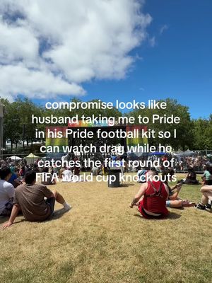 he can do both 🤷‍♀️🌈 #seattlepride 