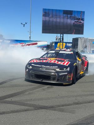 More skids on Sunday in Sonoma! 💨🏆