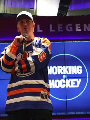 I still can’t believe we had 400+ people attend the Working in Hockey networking event at the @Hockey Hall of Fame! Thank you so much to everyone who came out and supported; I think 10 year old Nick would think it’s pretty damn cool to host an event at the HHOF for you all 🙏