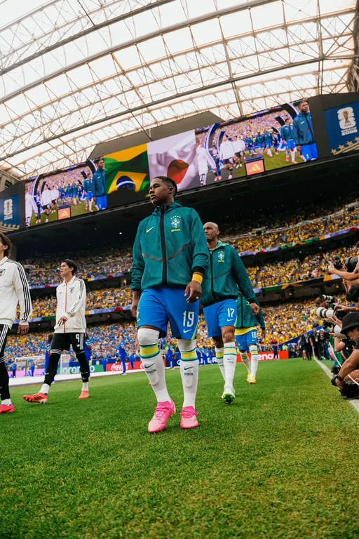 Eu encho o meu coração de esperança e vivo pela graça de Deus. Te amo @Seleção Brasileira 