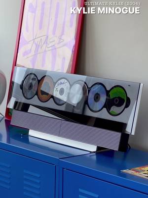 Soundtrack to this space | 006 |  Kylie Minogue - Ultimate Kylie (2004) Save for later ✨ #beosound #throwbackmusic #dreamsetup #cdplayer #homeliving @Kylie Minogue 