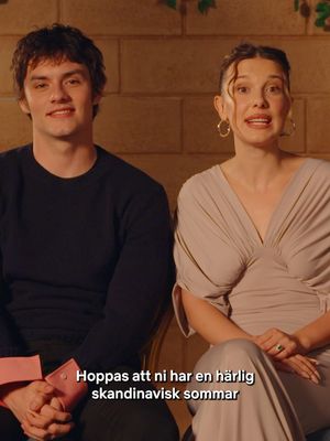 gör Millie och Louis glada: dansa in the midnight sun & titta på Enola Holmes 3 💖 ute NU #enolaholmes3 #milliebobbybrown #louispartridge #netflixsverige