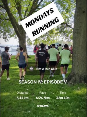 Summers in Toronto Every Monday 6pm at Coronation Park, this is probably the best running route in the city. West along Harbourfront.  Not a Run Club is such a great group, run at a social pace usually 5km distance, after the run there is a yoga session followed by a social and they always have some free goodies, this week was gelato 🍨 run, yoga and ice cream great Monday Evening in Toronto.  #runclub #socialrun #torontosummer #Running 